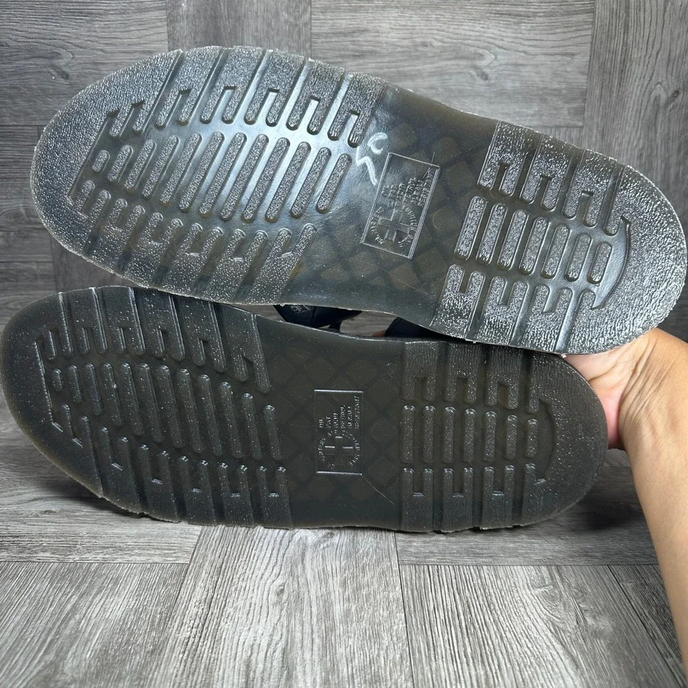 Dr. Martens Gryphon Sandals Mens 14 Black Leather Strappy Gladiator NEW